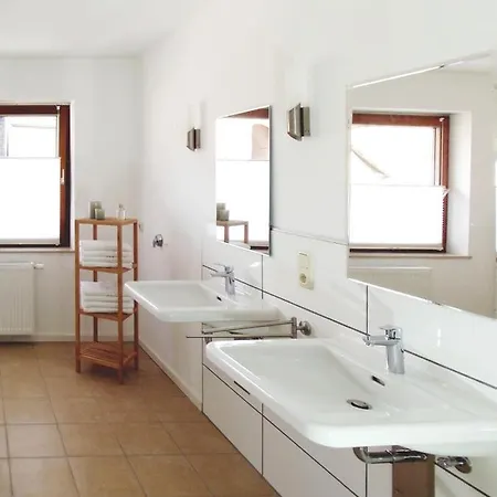 Feriendomizil Mit Viel Grun Apartmán